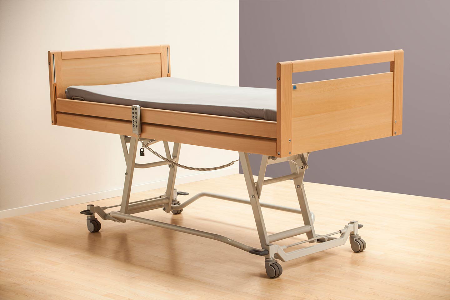 Höhenverstellung: Höchste Bett-Stellung mit 80 cm