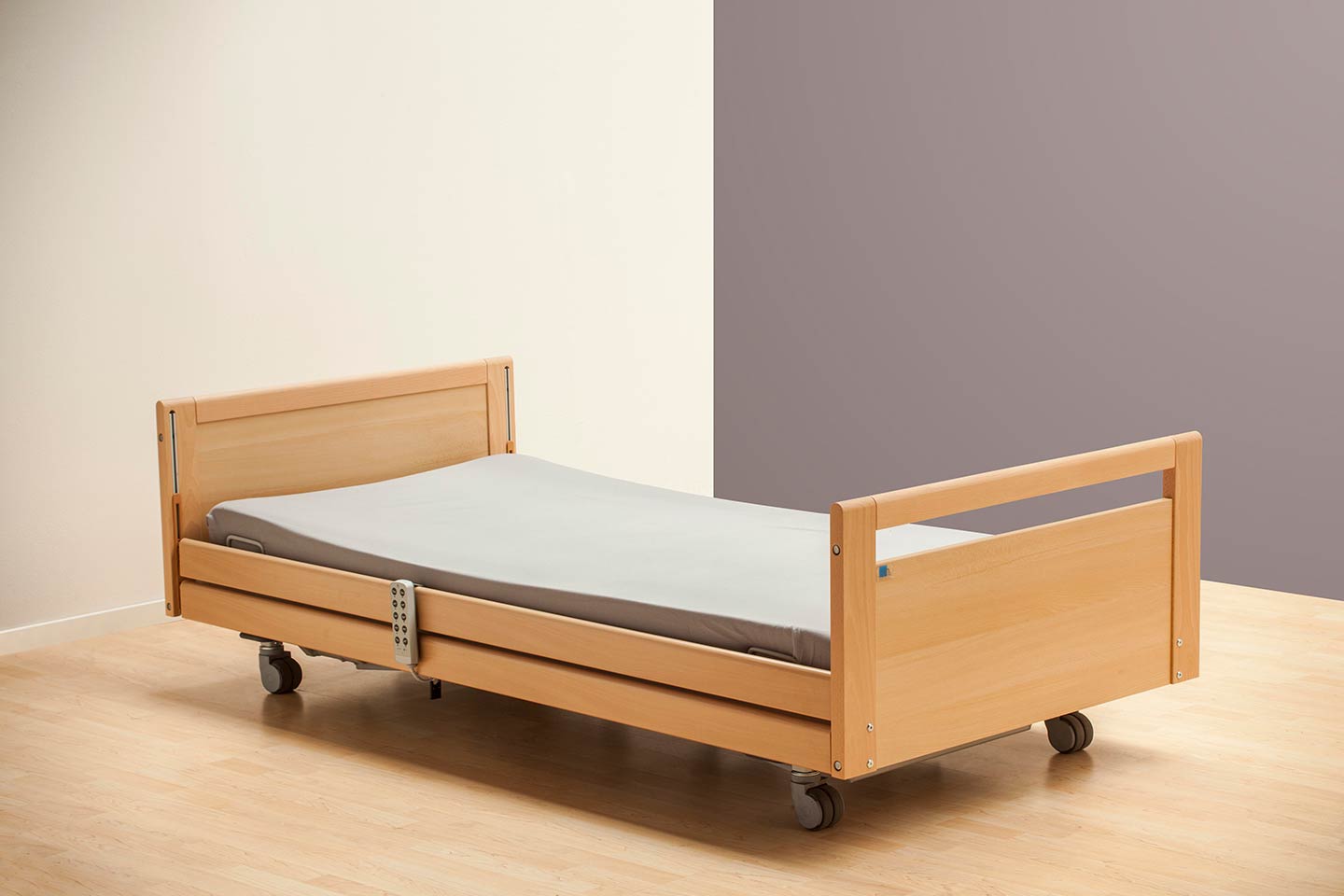 Höhenverstellung: Tiefste Bett-Stellung mit 25 cm
